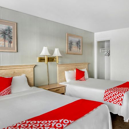 Oyo Gateway Motel Las Vegas North Strip/Fremont St. Area Ngoại thất bức ảnh