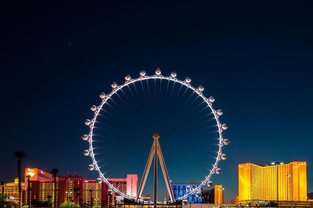 Oyo Gateway Motel Las Vegas North Strip/Fremont St. Area Ngoại thất bức ảnh
