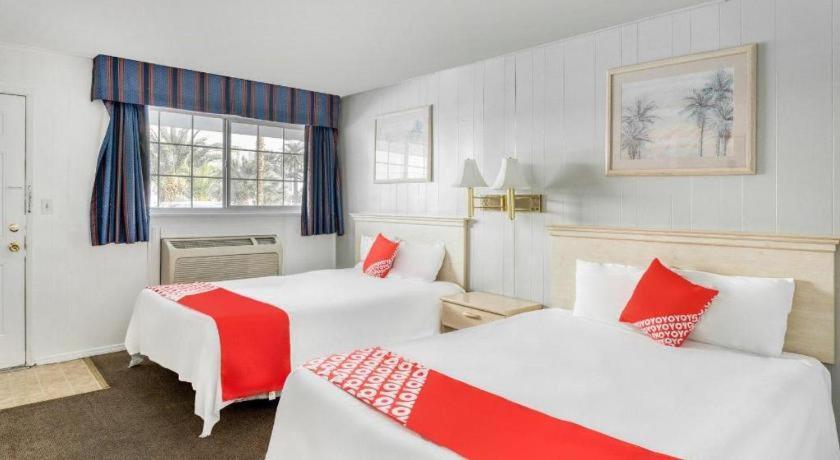 Oyo Gateway Motel Las Vegas North Strip/Fremont St. Area Ngoại thất bức ảnh
